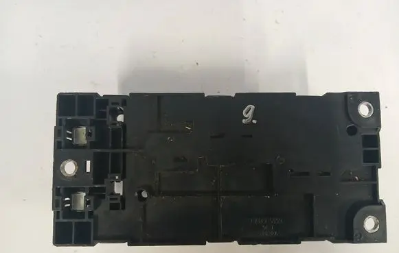 Toyota Auris 150 Fuse module G92Z147020