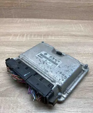 Seat Leon (1M) Engine control unit/module ECU 038906012FN 0281010686