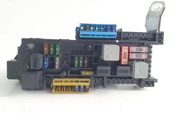 Mercedes-Benz C W204 Comfort/convenience module 2049004903 2049012502 2319025101