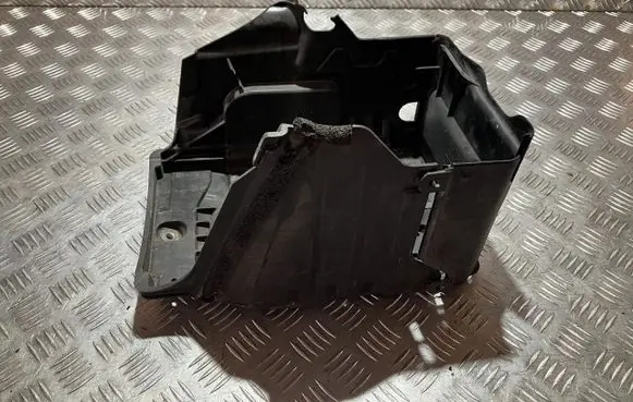 Land Rover Discovery Sport Battery box tray TM25889