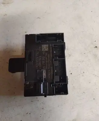 Audi A4 S4 B8 8K Door control unit/module 8K0959792S 8K0959792Q 11500102