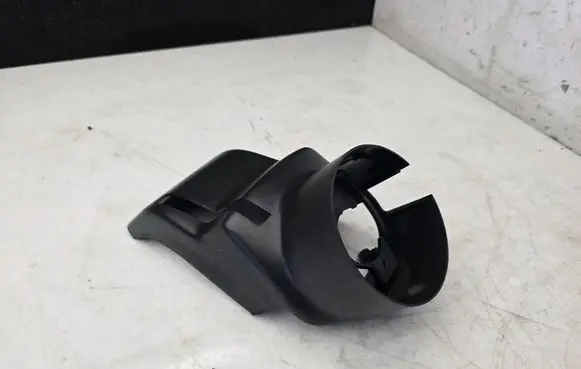 Mercedes-Benz Vito Viano W639 Steering wheel column trim A6396881106 P0102142