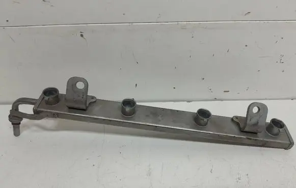Renault Scenic III - Grand scenic III Fuel main line pipe 