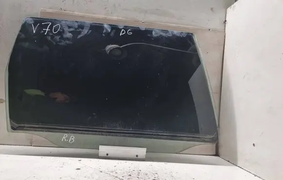 Rear door window glass