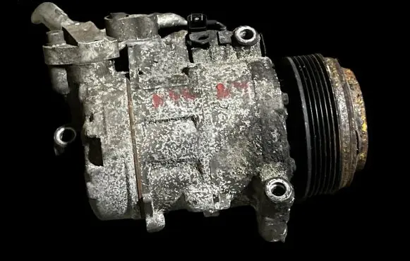 BMW 1 E81 E87 Air conditioning (A/C) compressor (pump) 6987862
