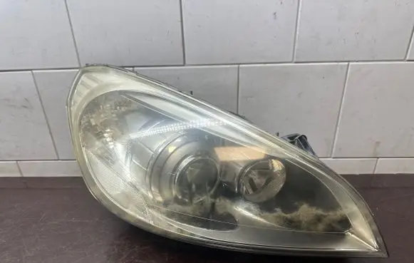 Volvo S60 Headlight/headlamp 31383065