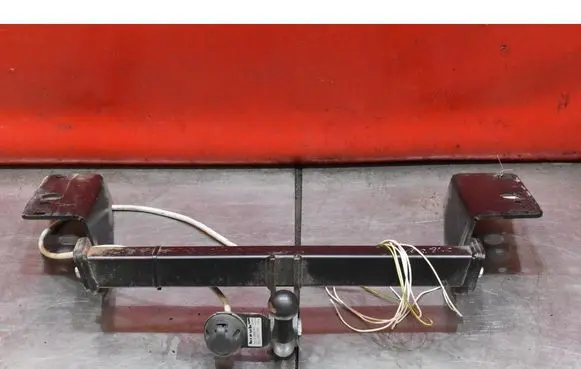 Toyota Avensis T270 Tow bar set 