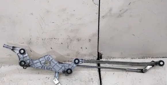 Front wiper linkage