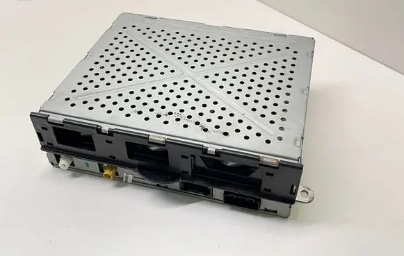 Audi A8 S8 D3 4E Radio/CD/DVD/GPS head unit 4E0035541B