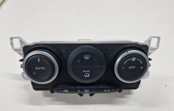 Mazda CX-7 Climate control unit 900EH64 0D02 EH900EH64C04