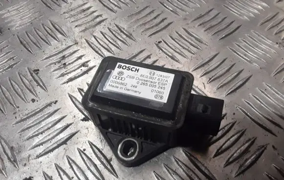 Audi A4 S4 B6 8E 8H ESP acceleration yaw rate sensor 8E0907637A
