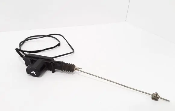 Volkswagen Golf IV Central locking motor 