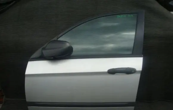 Mazda 3 I Front door