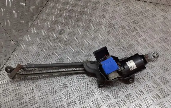 Alfa Romeo 147 Front wiper linkage and motor