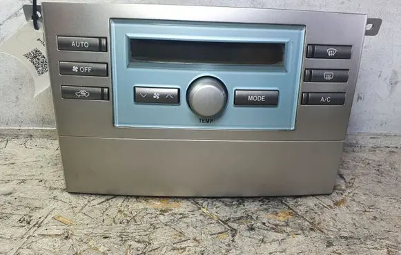 Toyota Corolla Verso E121 Climate control unit 559000F030 MB1465702272 559020F010B