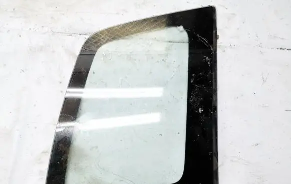 Mazda Premacy Rear side window