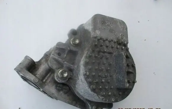 Toyota Yaris Water pump PRKA114216273AISIN