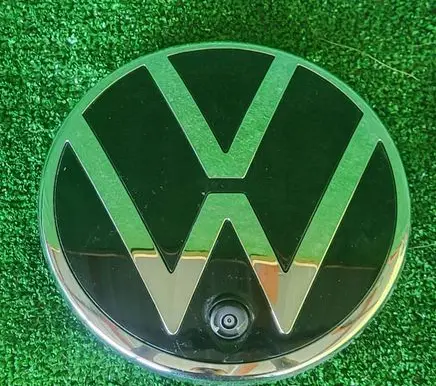 Volkswagen Amarok Manufacturer badge logo/emblem 2HJ853630D
