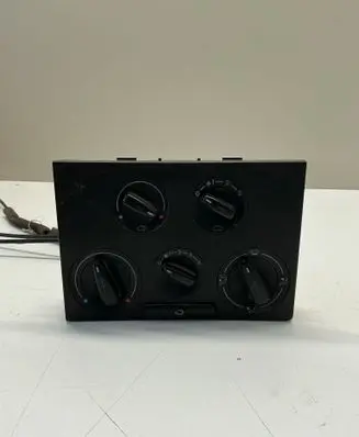 Volkswagen Transporter - Caravelle T4 Climate control unit 7D1819045L 7D1919383