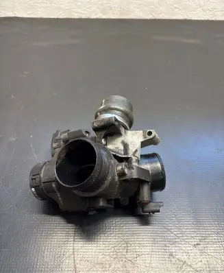Volvo C30 Throttle valve 9686487880 25352157
