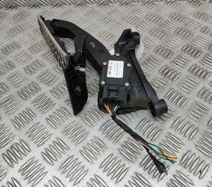 KIA Optima Accelerator throttle pedal 327262T900 BV0077C2T980