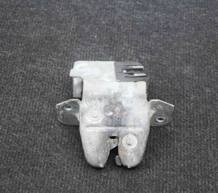 Mercedes-Benz Vaneo W414 Tailgate/trunk/boot lock/catch/latch