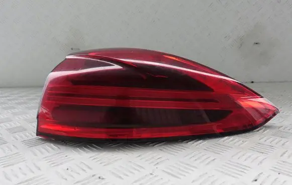 Porsche Cayenne (92A) Rear/tail lights 7P5945208G