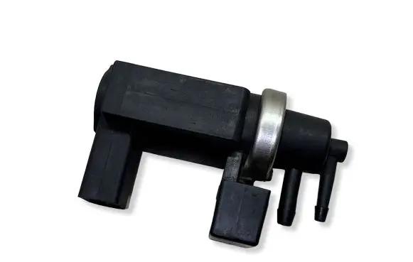 Audi A4 S4 B7 8E 8H Turbo solenoid valve 4E0906628
