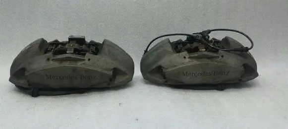 Mercedes-Benz C W205 Front brake caliper A0004212212 A2054214300