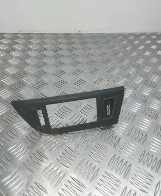 Mitsubishi Pajero Other dashboard part 8070A070