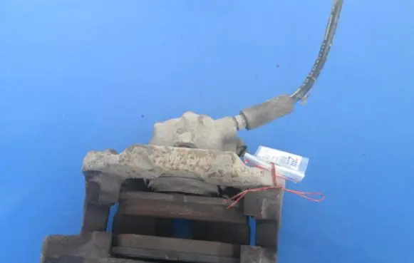 Renault Laguna I Front brake caliper