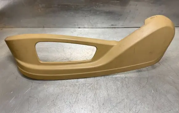 BMW X5 E70 Front door seat control surround trim 8357610