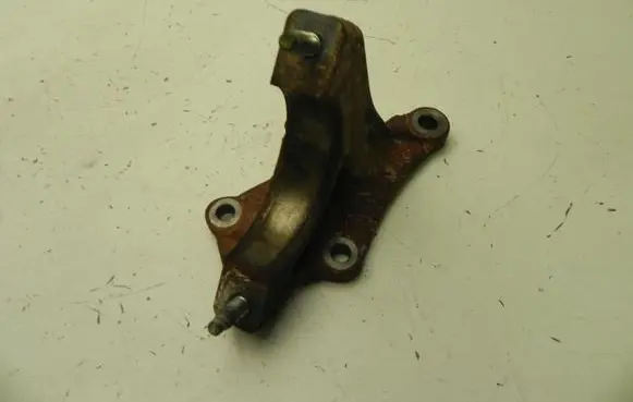 Ford B-MAX Engine mounting bracket 8V513K305AB VD8458