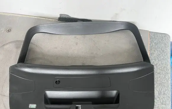 Audi Q5 SQ5 FY Tailgate trim 80A867979A 00X7216400 80A867973