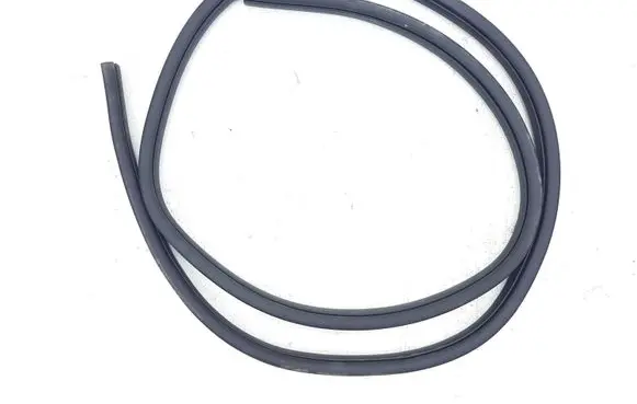 Ford Escape III Rear door rubber seal (on body) 