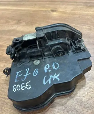 BMW X5 E70 Front door lock 7283630