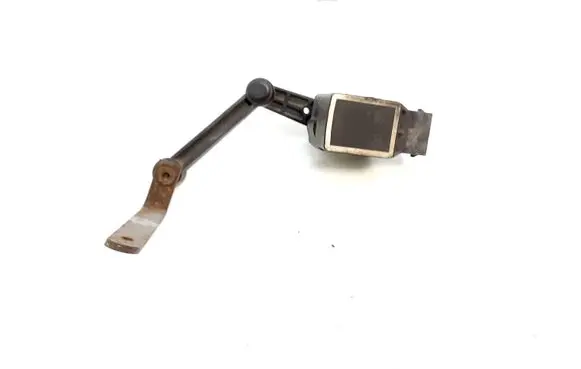 Mercedes-Benz ML W164 Headlight/headlamp level sensor A0105427717