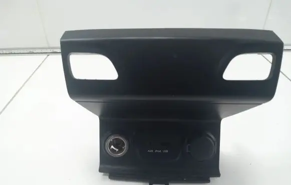 Hyundai ix35 iPod connector socket 846222Y000