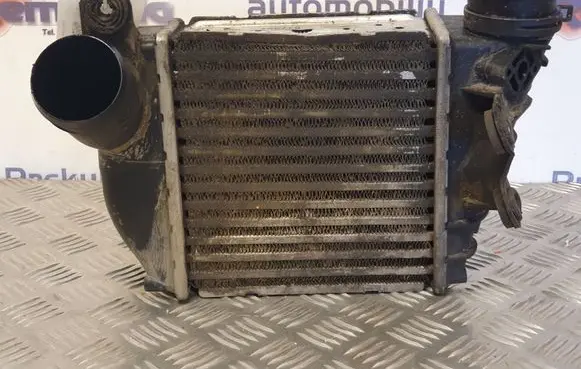 Volkswagen Golf IV Intercooler radiator