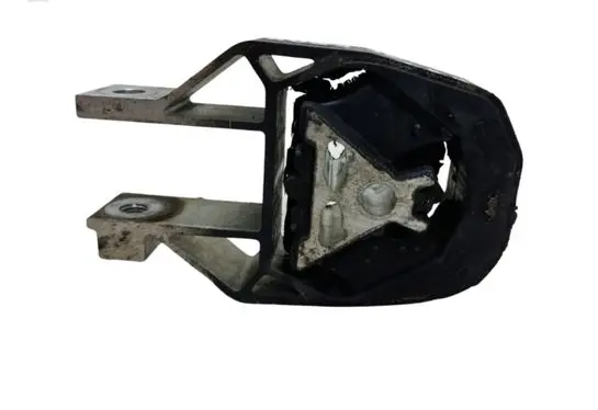 Ford Kuga II Engine mount bracket C7951321222 AV616P082AC