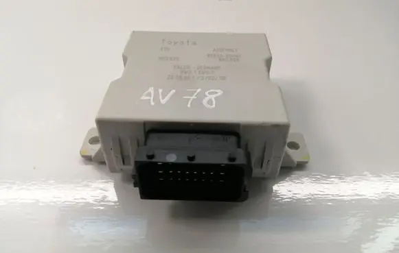 Toyota Avensis T250 Window wiper relay 8594005040 603026