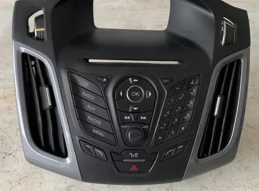 Ford Focus Head unit multimedia control AM5T18K811BD