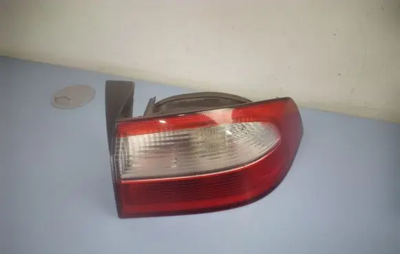 Renault Laguna II Rear/tail lights 8200002474