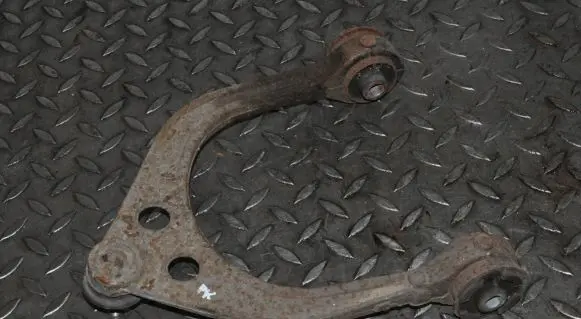 Chrysler 300C Front lower control arm/wishbone
