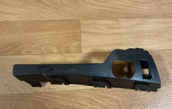 Ford Focus Front bumper mounting bracket 4M5117E856AC 08113899
