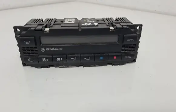 Volkswagen PASSAT B5.5 Climate control unit 3B1907044D