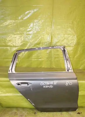 Skoda Octavia Mk4 Front door 000259