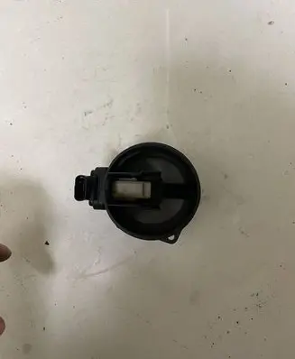 Mercedes-Benz E AMG W212 Mass air flow meter A6510900048