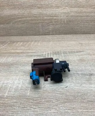 Peugeot 407 Turbo solenoid valve 9654282880 70061200 Withconnector