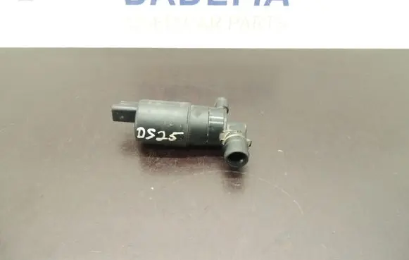 Toyota Aygo AB10 Windscreen/windshield washer pump 8200031805 DS25